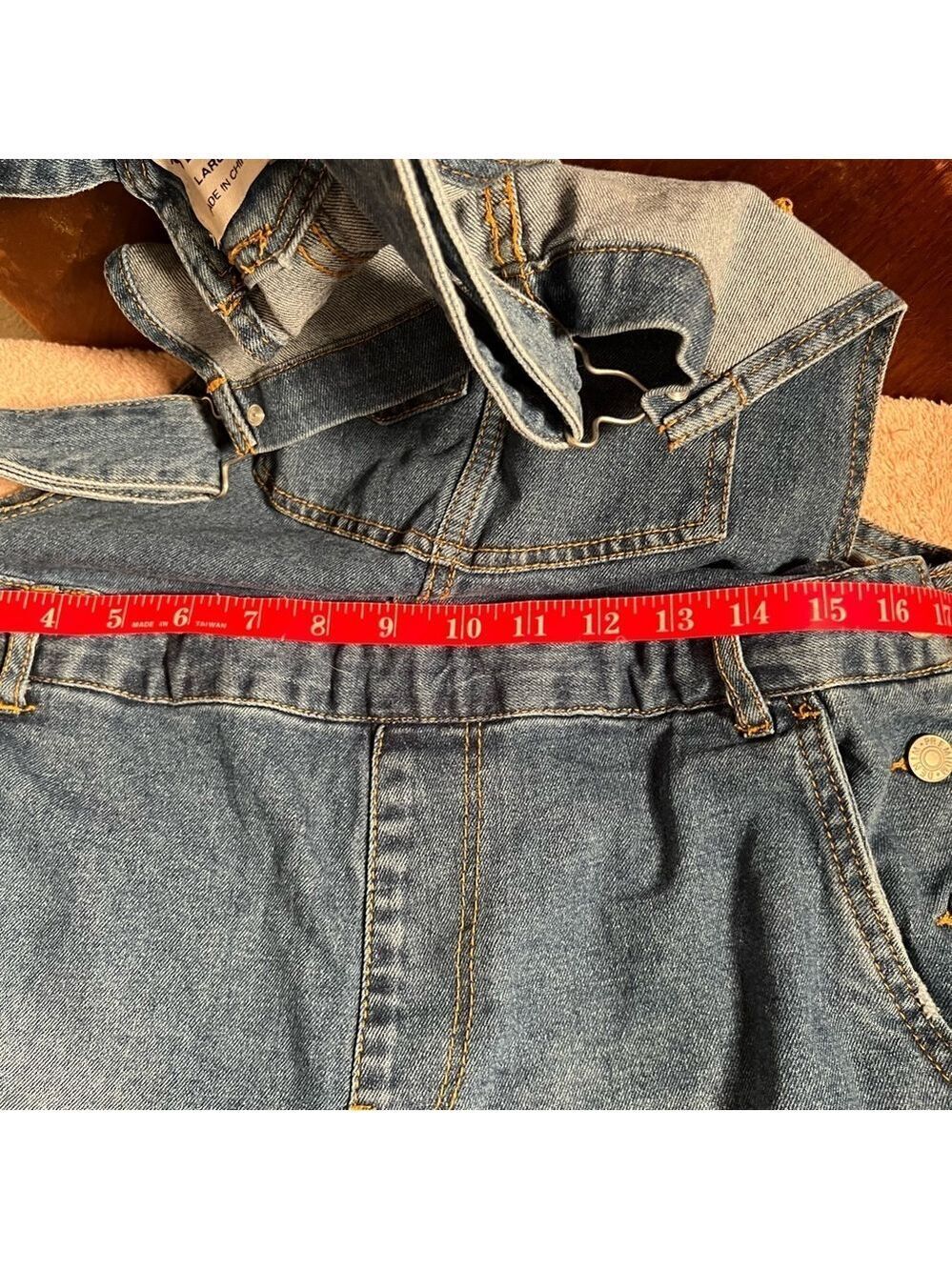 Love Tree Denim Short Overalls - Picture 14 of 16